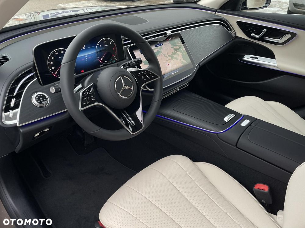 Mercedes-Benz Klasa E - 9