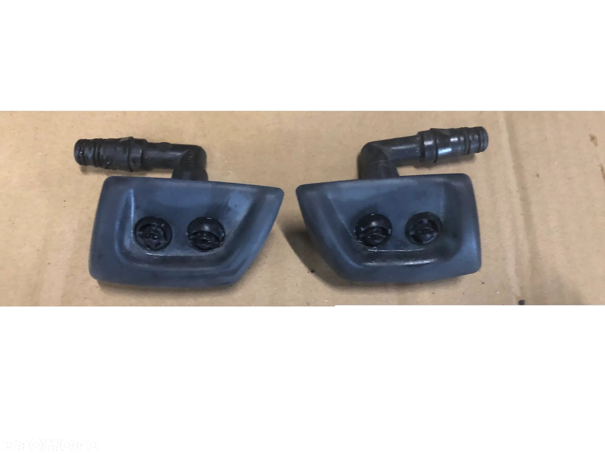 Spryskiwacze lamp przednich Land Rover Discovery 3 III - 1
