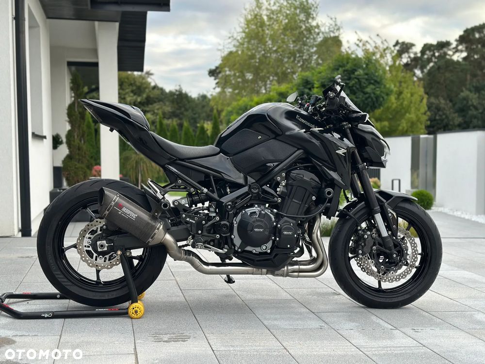 Kawasaki Z 900 - 23