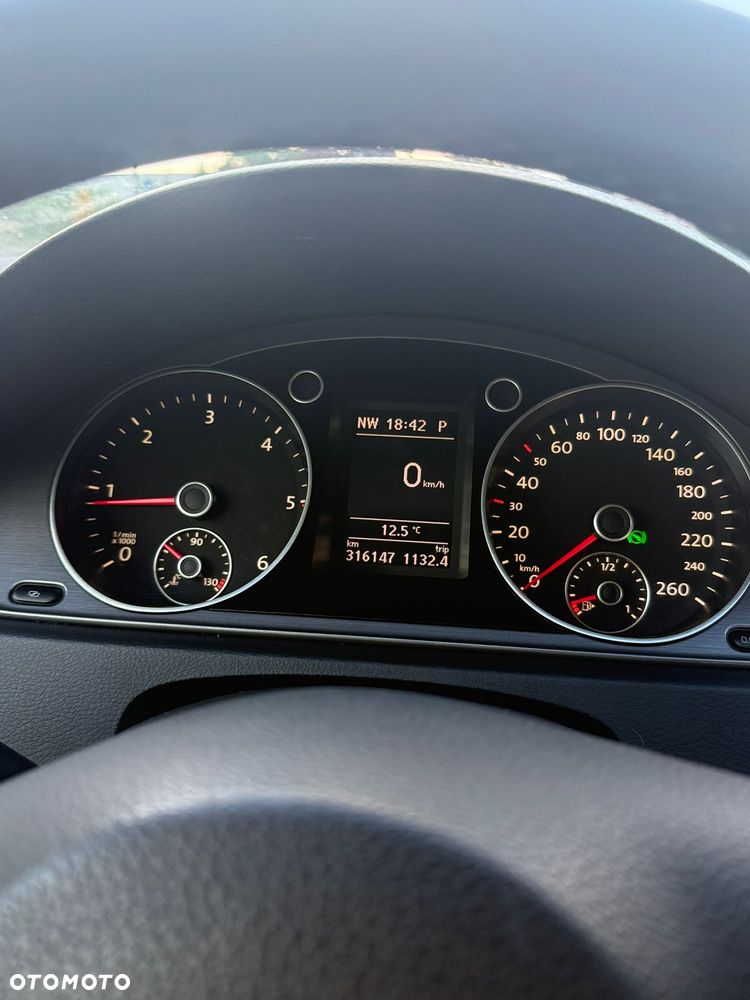 Volkswagen Passat 2.0 TDI DPF Highline DSG - 21