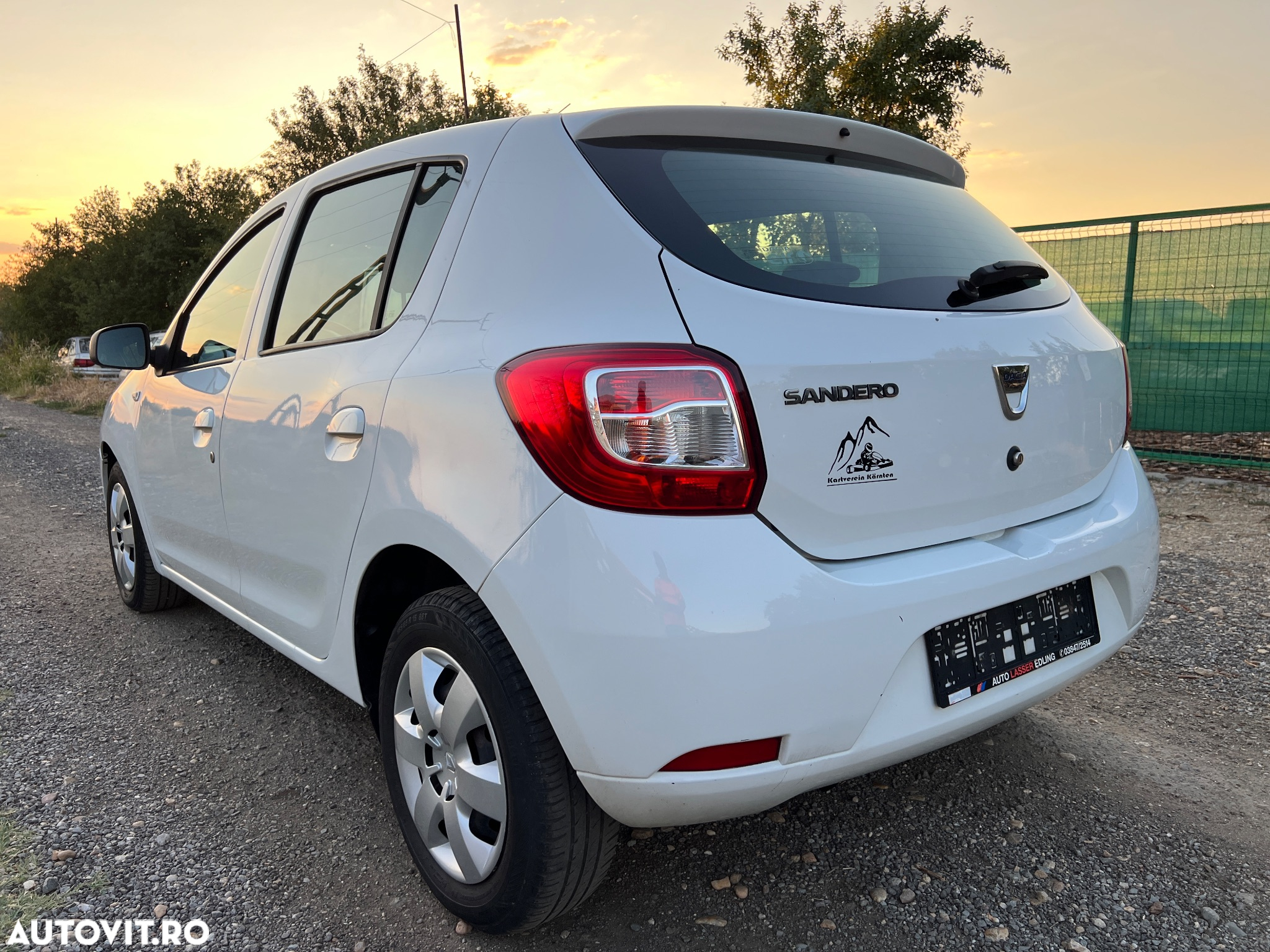 Dacia Sandero 1.2 Acces - 12