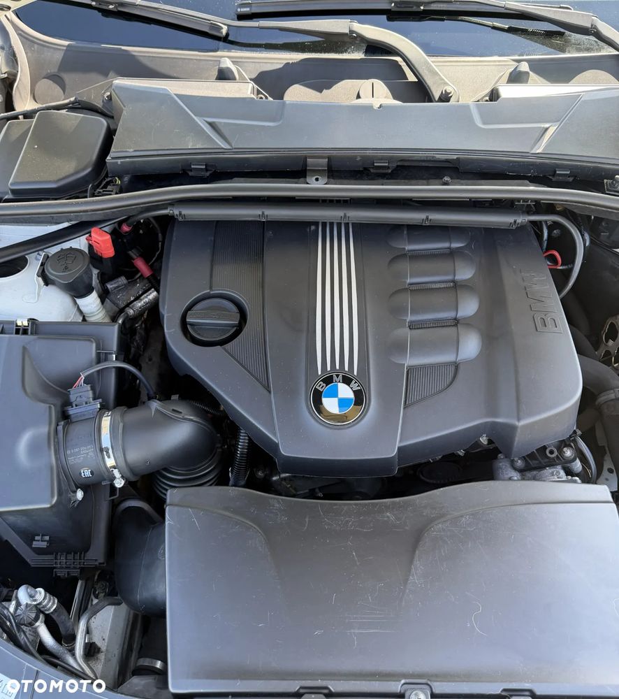 BMW Seria 3 320d - 22