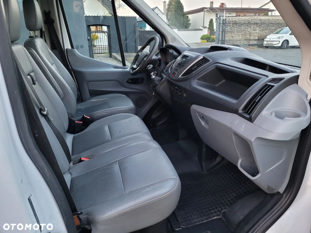 Ford Transit - 4