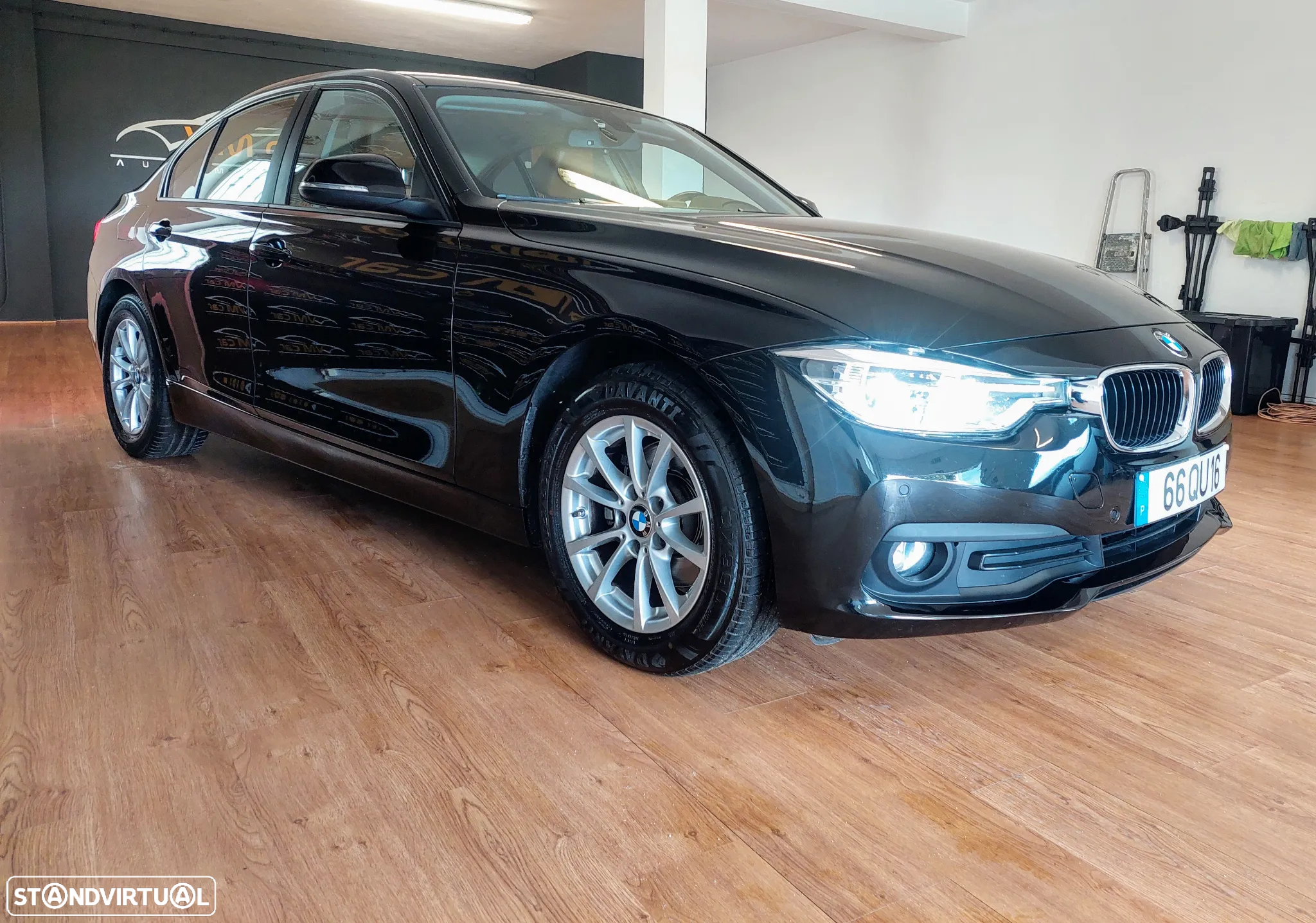 BMW 320 d Line Luxury - 15