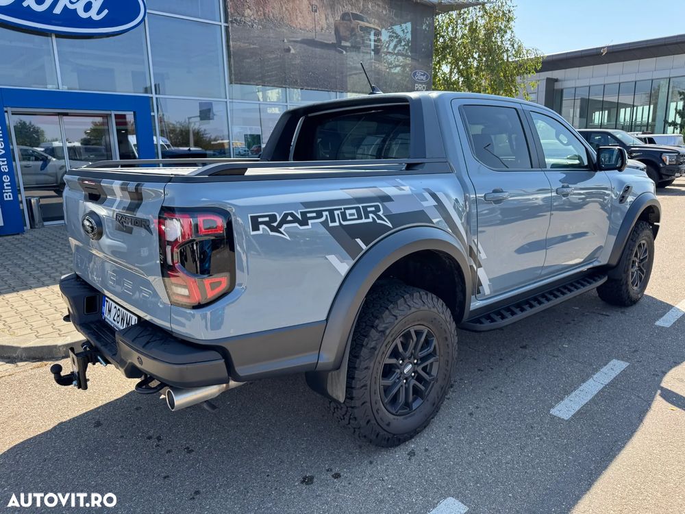 Ford Raptor - 5