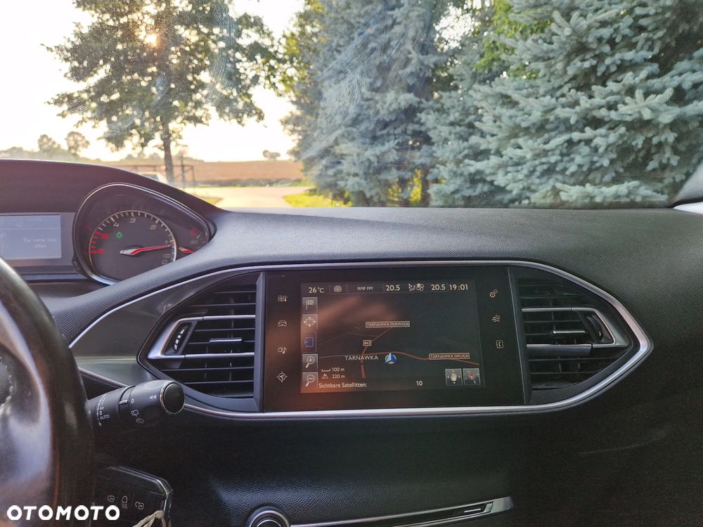 Peugeot 308 BlueHDi 120 Stop & Start Active - 26