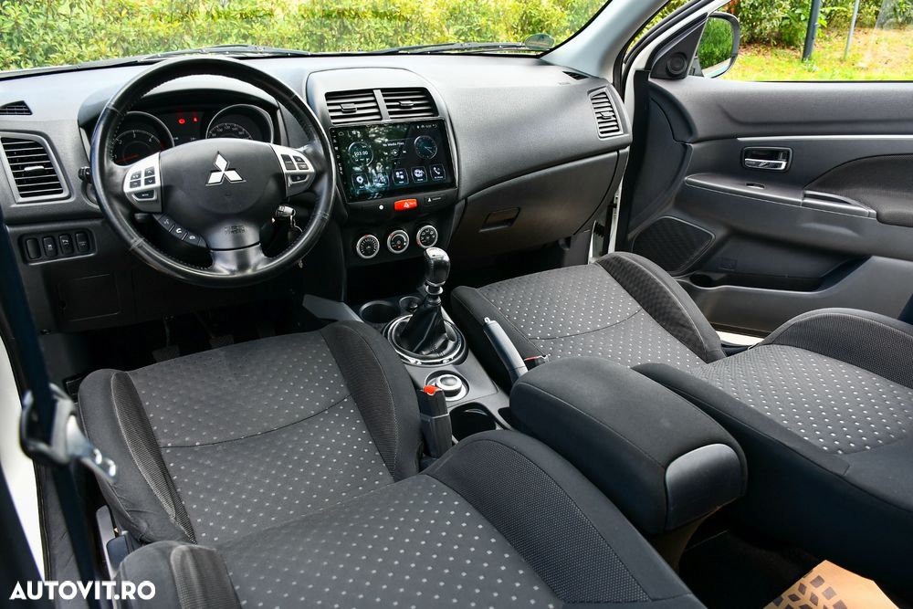 Mitsubishi ASX 1.8 DI-D 4WD Instyle - 13