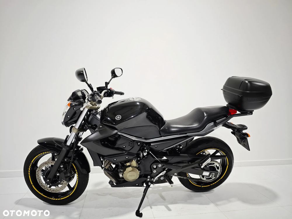 Yamaha XJ - 12