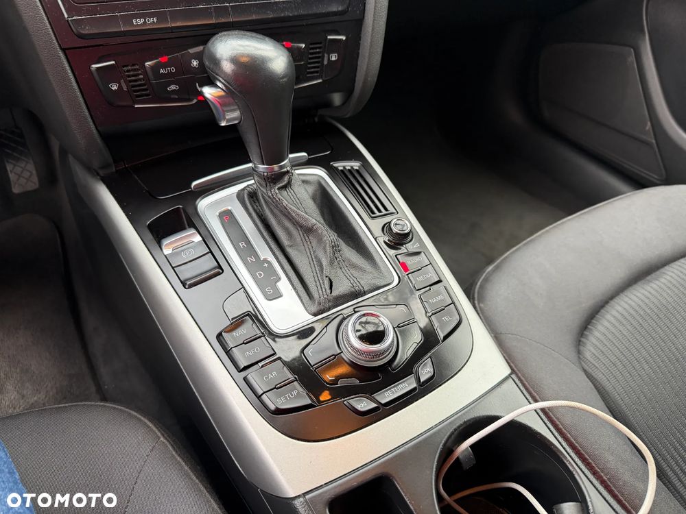 Audi A4 Avant 2.0 TDI Limited Edition Multitr - 17