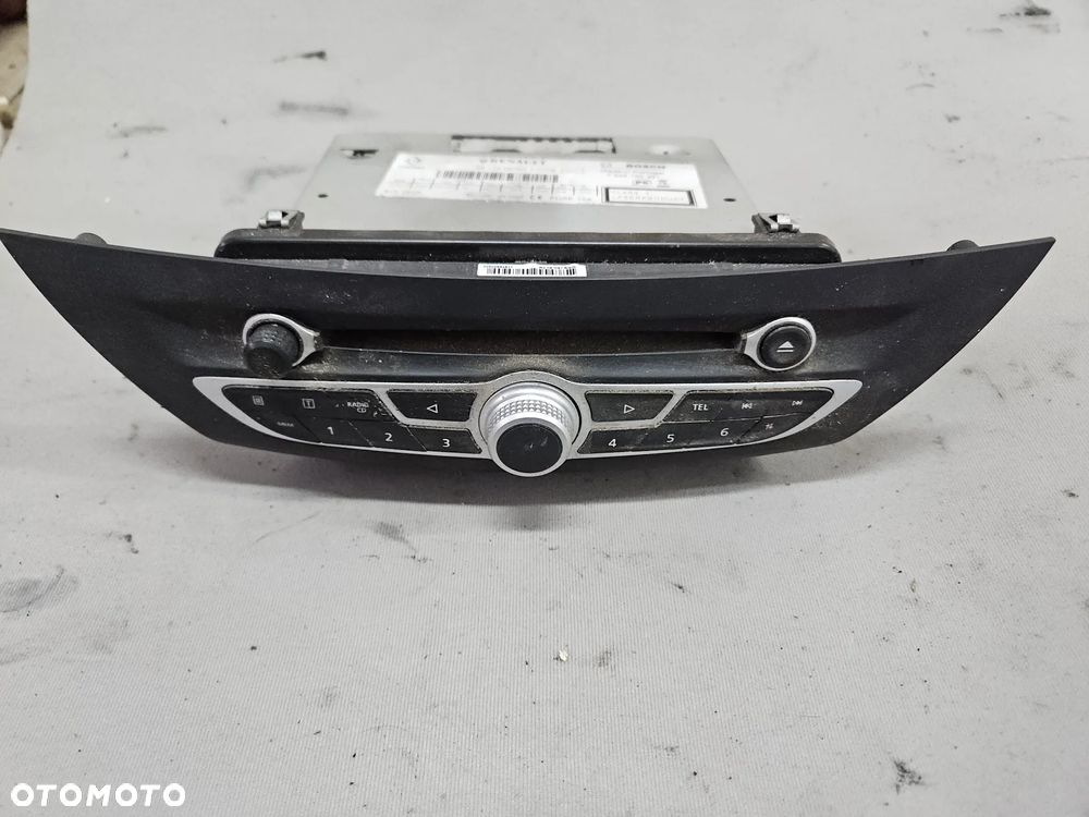 Radio CD Bosch Renault Laguna III 2009r 281155676r oryginalne - 1