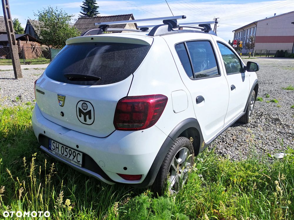 Dacia Sandero Stepway 0.9 TCe Laureate S&S - 3