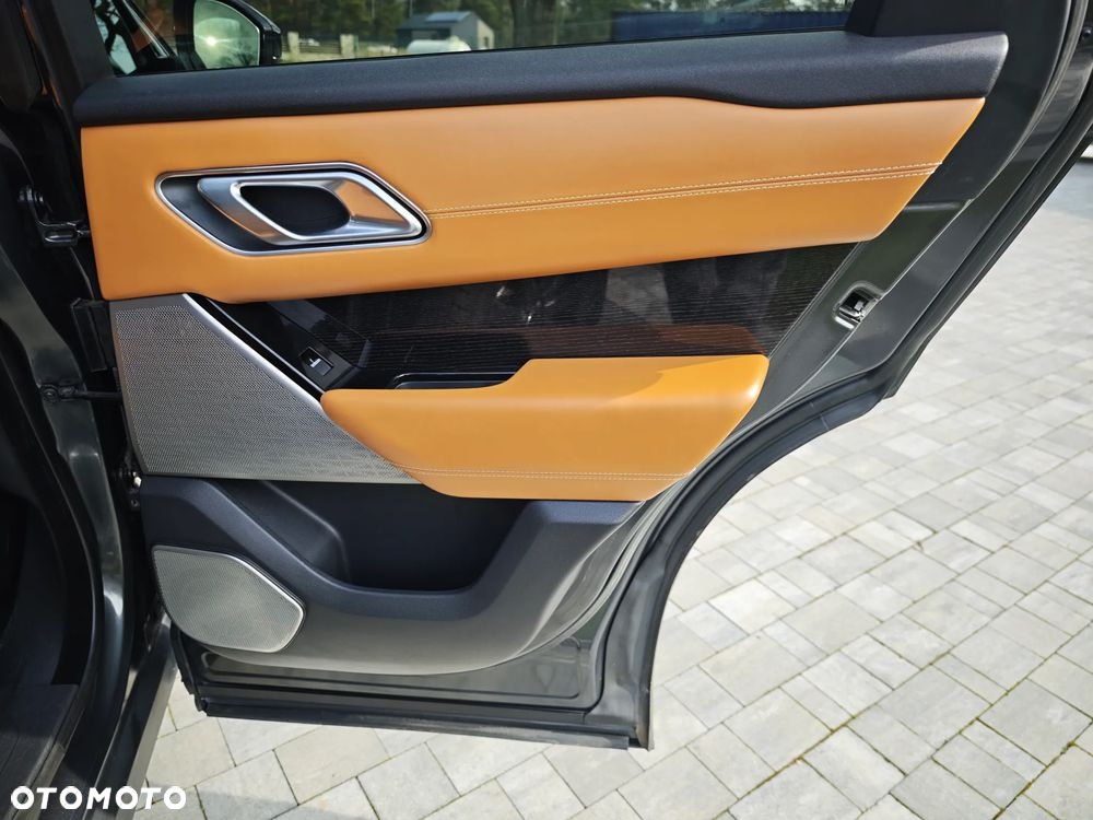 Land Rover Range Rover Velar 2.0 SD4 R-Dynamic HSE - 27