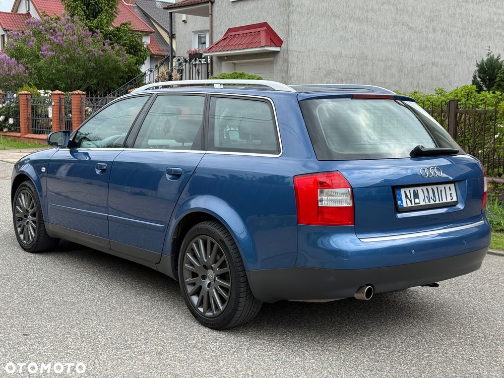 Audi A4 Avant - 6