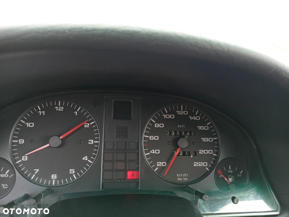 Audi 80 2.0 E - 15