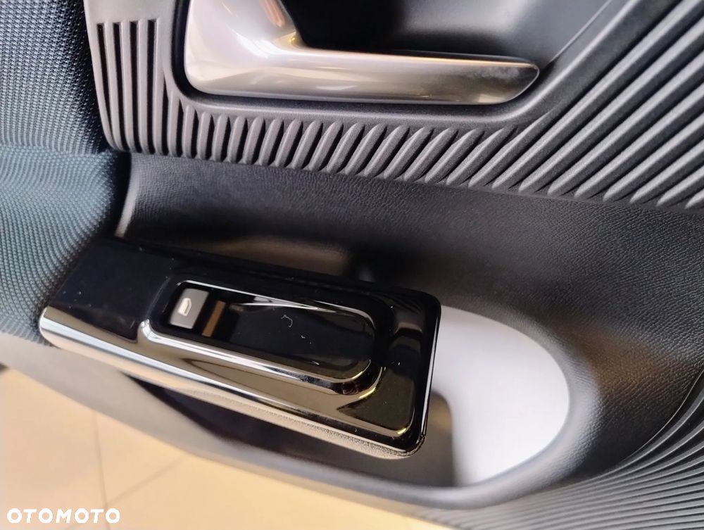 Citroën C5 Aircross 1.2 mHEV Max eDCT6 - 33