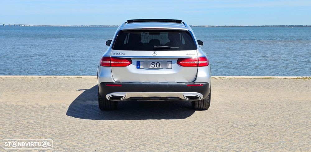 Mercedes-Benz E 220 d 4-Matic All Terrain Avantgarde + - 19