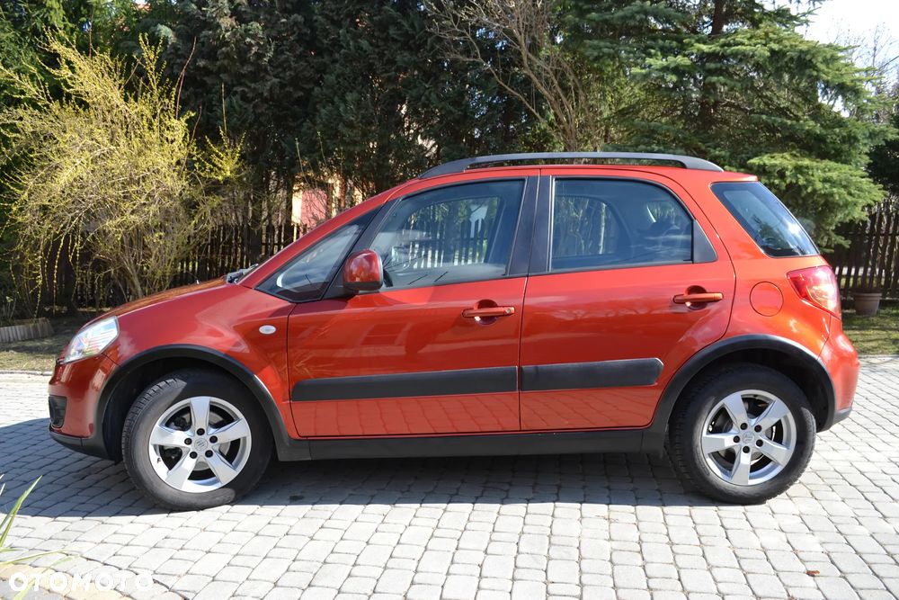 Suzuki SX4 1.6 Premium 4WD - 2