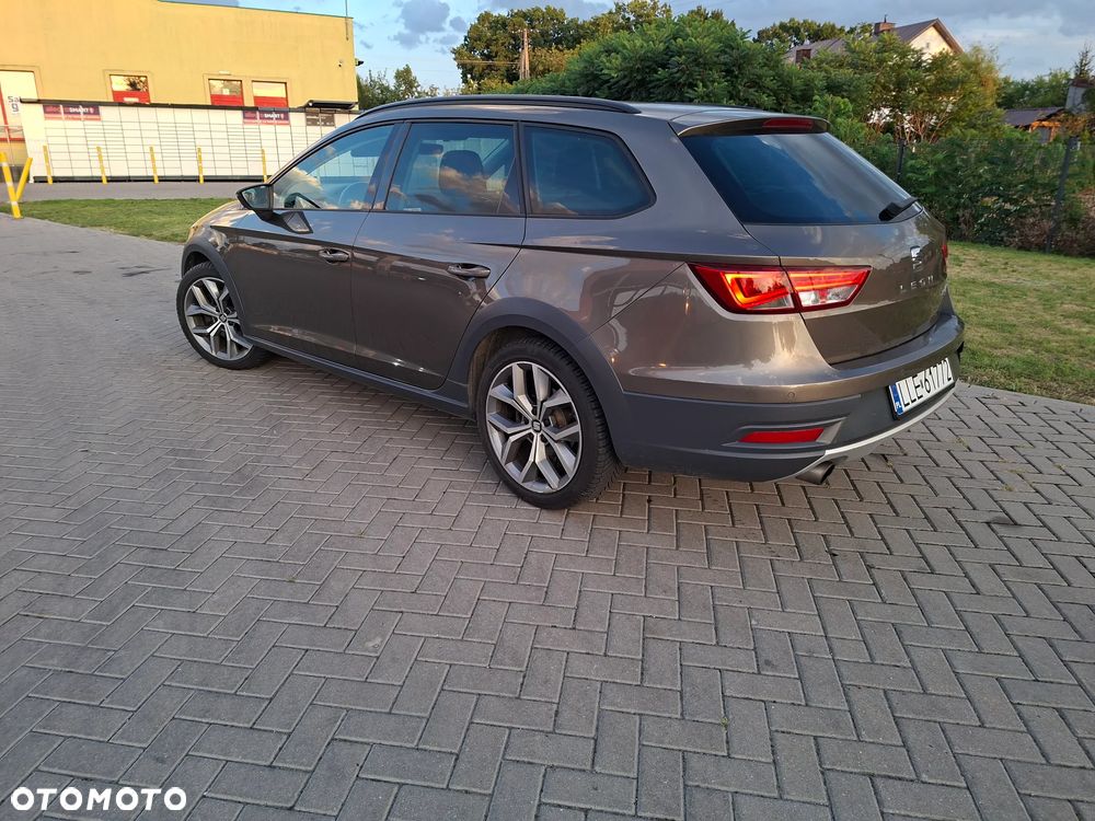 Seat Leon 1.8 TSI Xcellence S&S DSG - 5