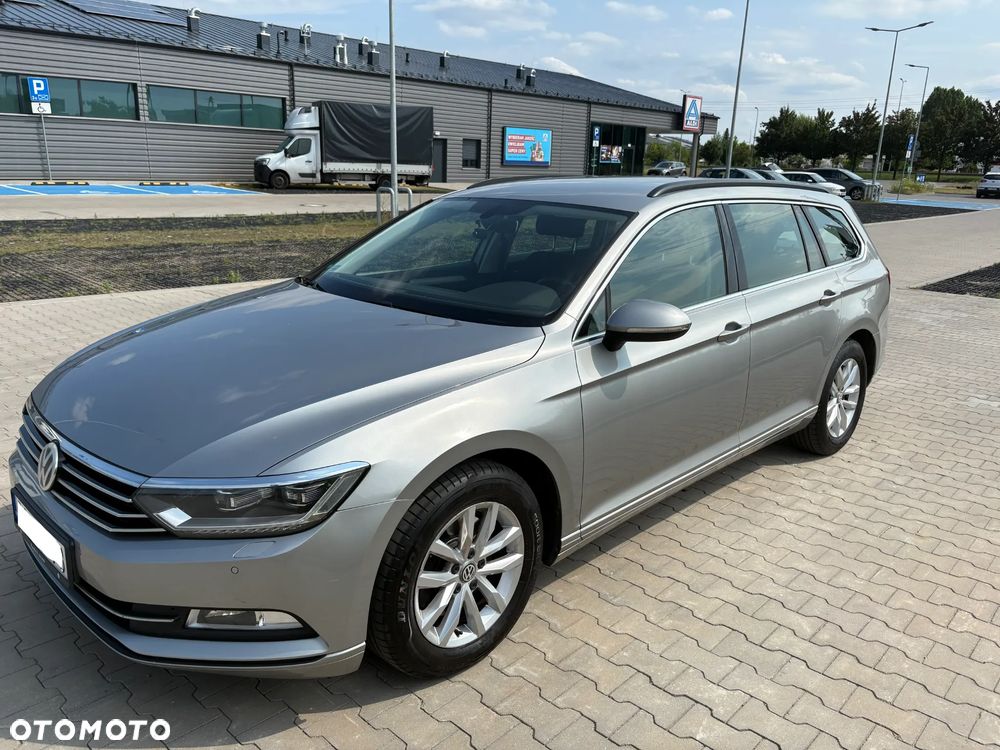 Volkswagen Passat Variant 2.0 TDI SCR DSG Comfortline - 1