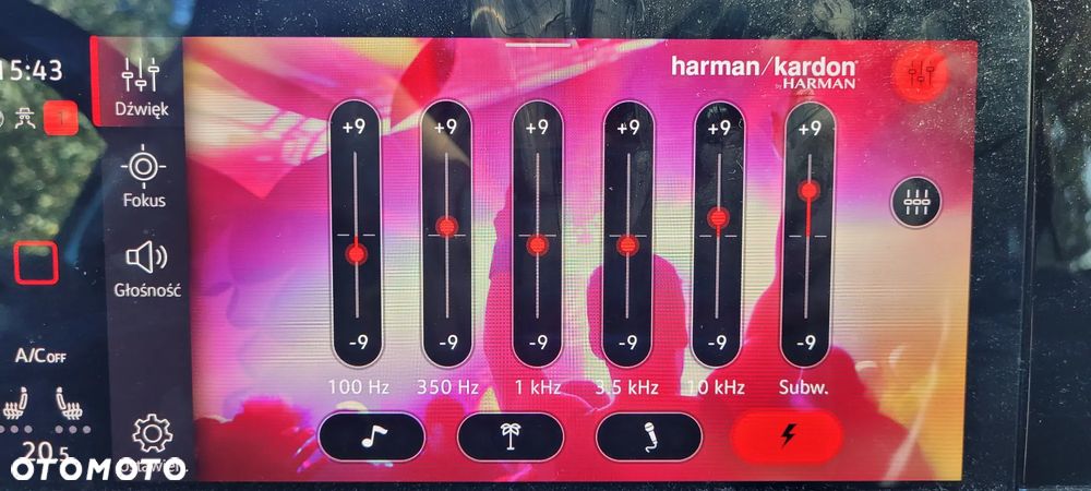 Volkswagen Golf - 24