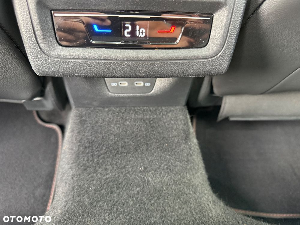 Volkswagen Golf 2.0 TSI OPF DSG GTI Clubsport 45 - 23