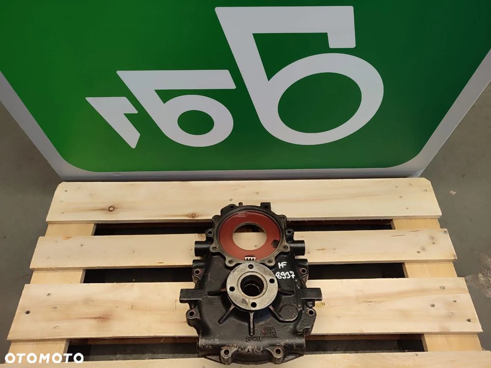 Obudowa przekładni 4232343M1 Massey Ferguson 8937 - 1