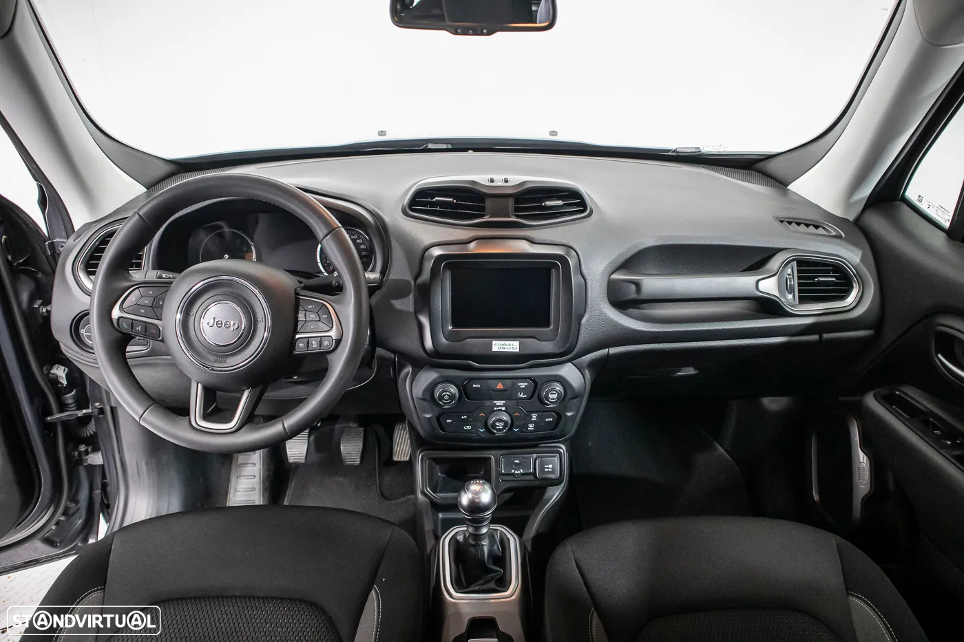 Jeep Renegade 1.0 T Limited - 10