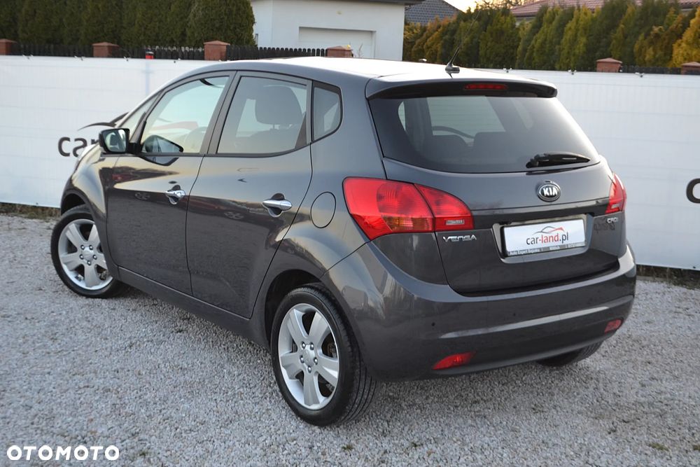 Kia Venga 1.6 CRDi 128 Platinum Edition - 12