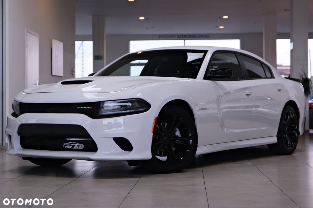 Dodge Charger 5.7 R/T - 17