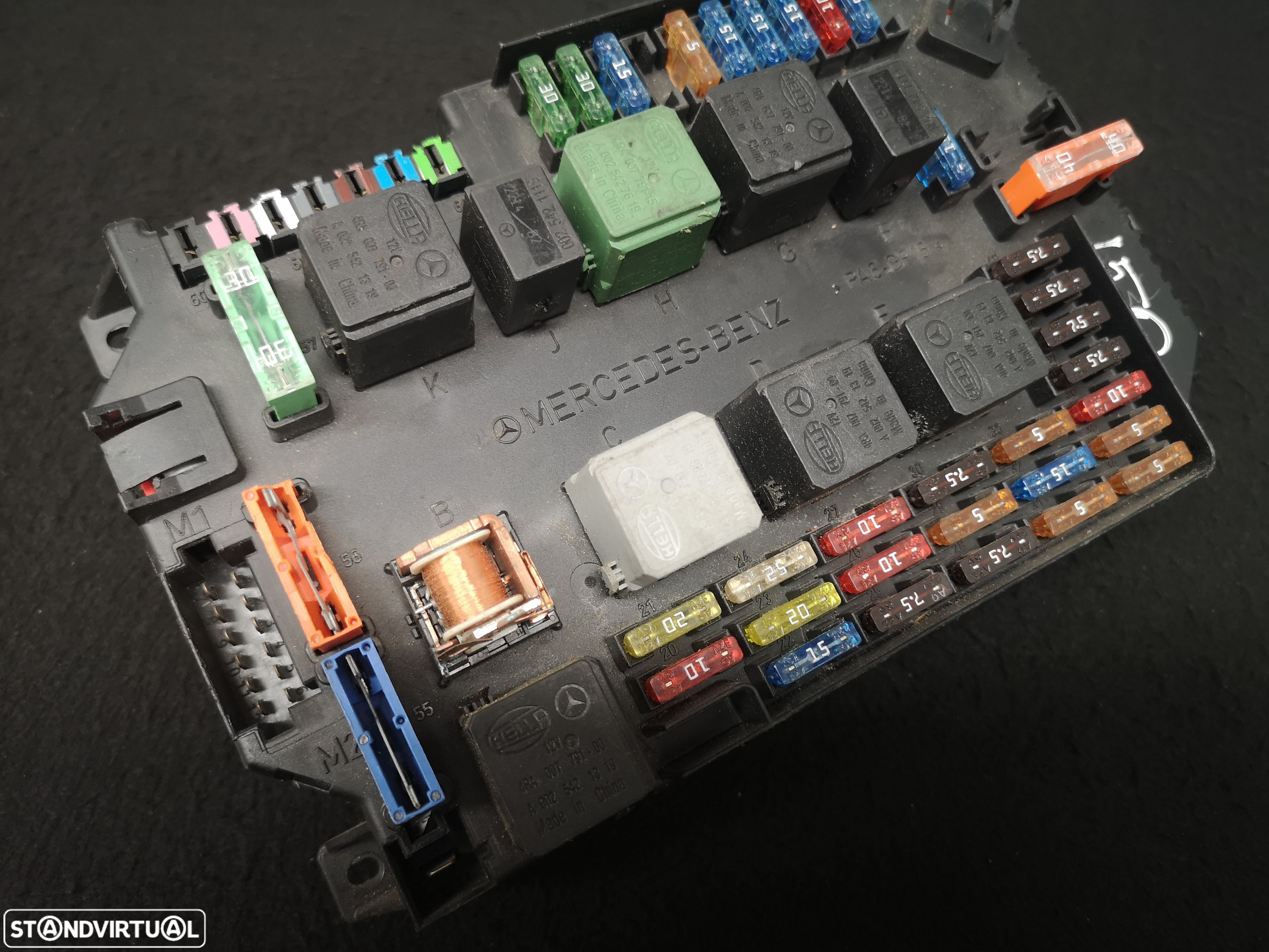 Caixa de FUSIVEIS SAM Mercedes W221 CLASS S  2009-2013 - 1