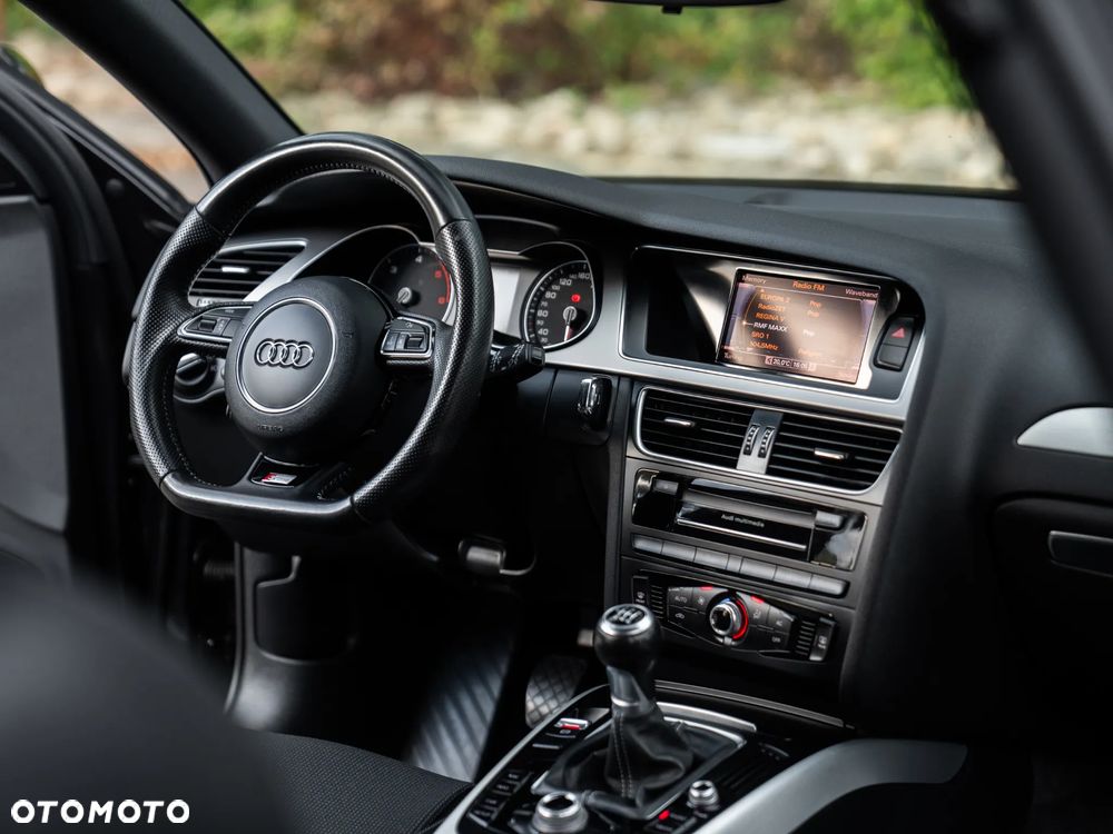 Audi A4 Avant 2.0 TDI DPF S line Sportpaket - 39