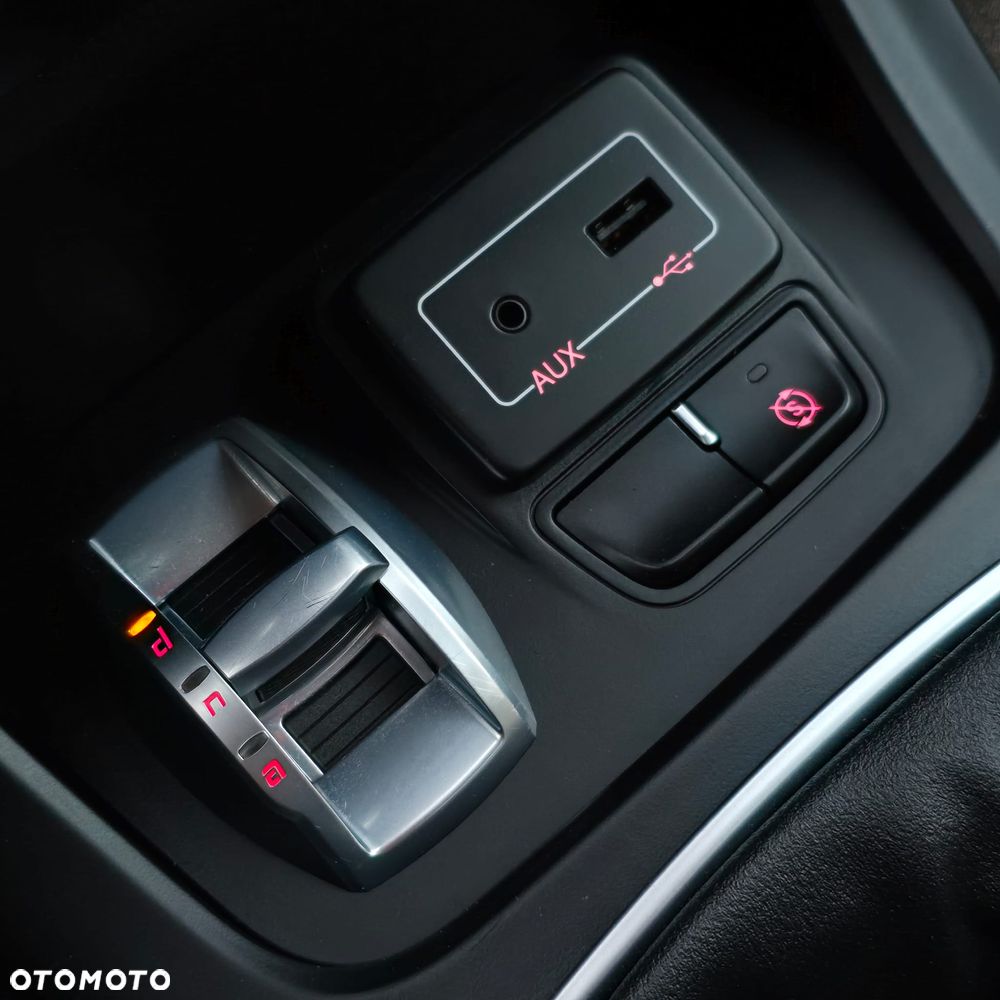 Alfa Romeo Giulietta 1.6 JTDM 16V Sport - 37