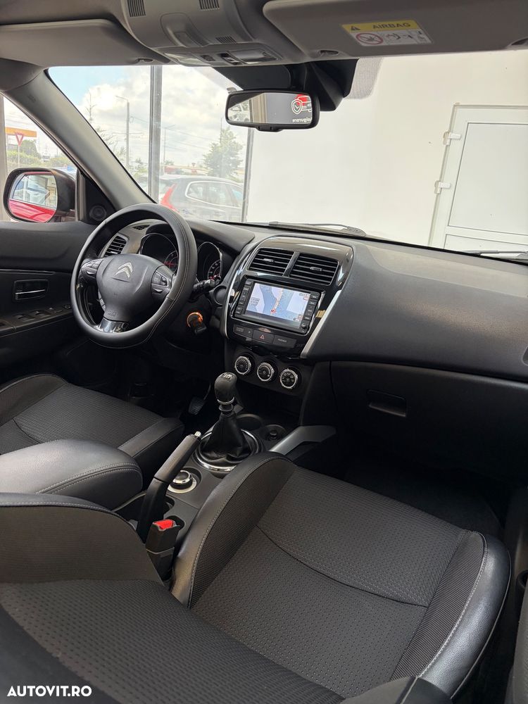 Citroën C4 e-HDi 115 Selection - 7