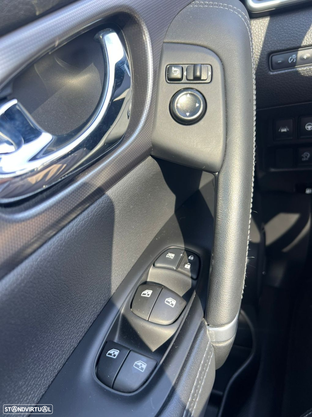 Nissan Qashqai 1.3 DIG-T Tekna Bose - 24