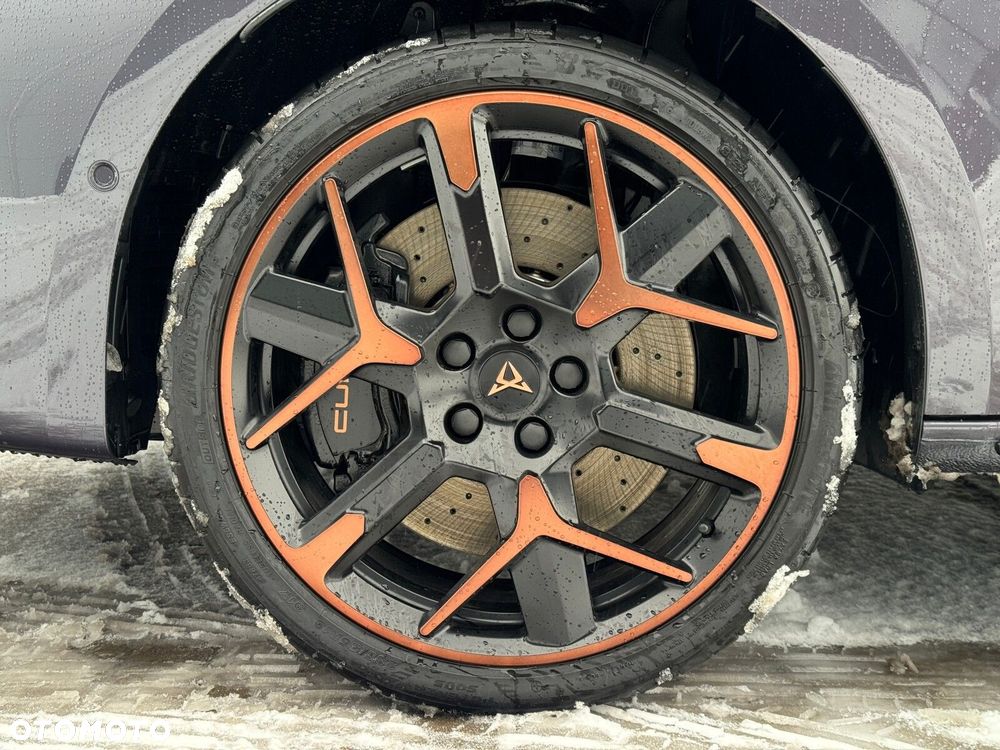 Cupra Leon Sportstourer 2.0 TSI 4Drive VZ DSG - 19