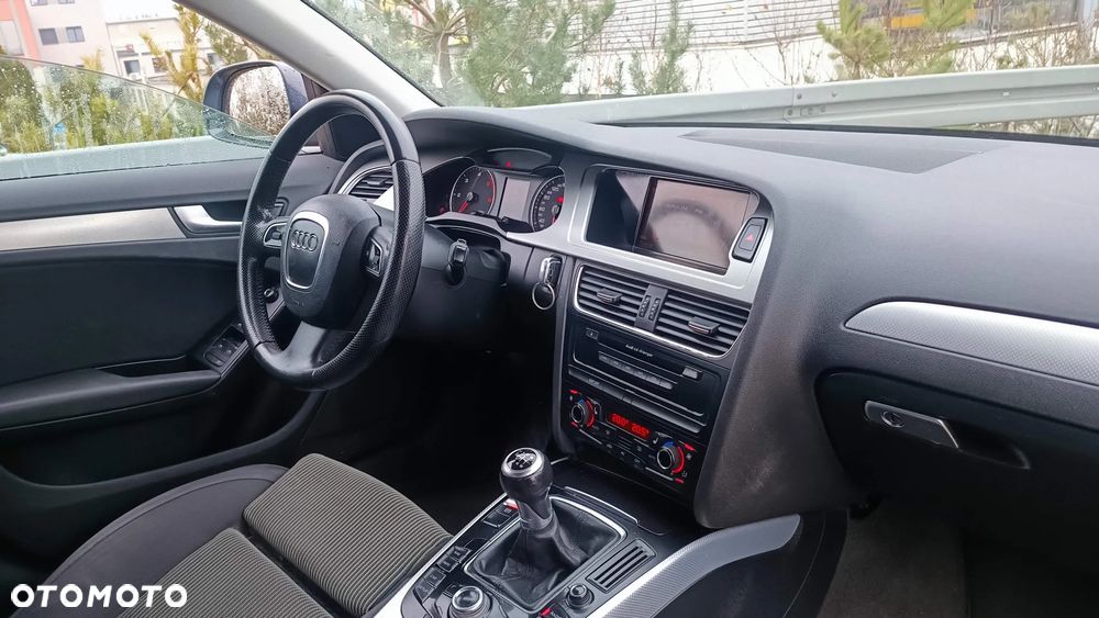 Audi A4 Limousine 2.0 TDI Limited Edition - 12