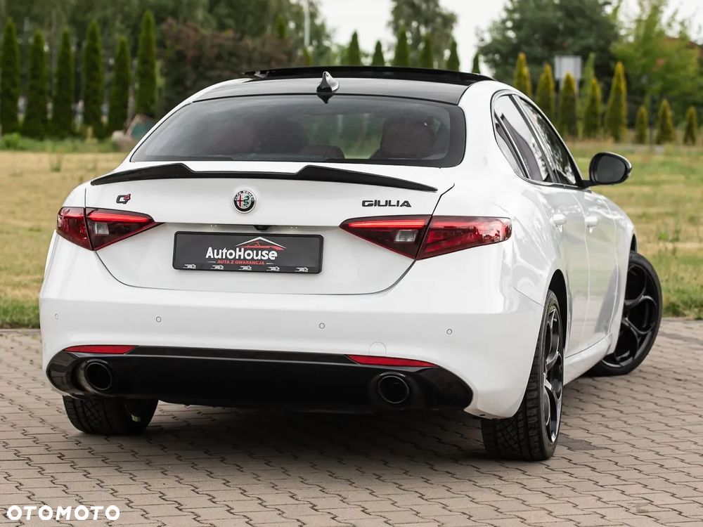 Alfa Romeo Giulia 2.0 Turbo Super - 10