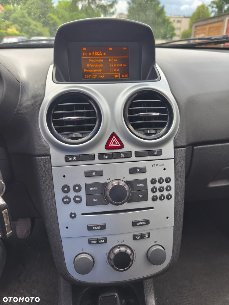 Opel Corsa 1.4 16V Color Edition - 27