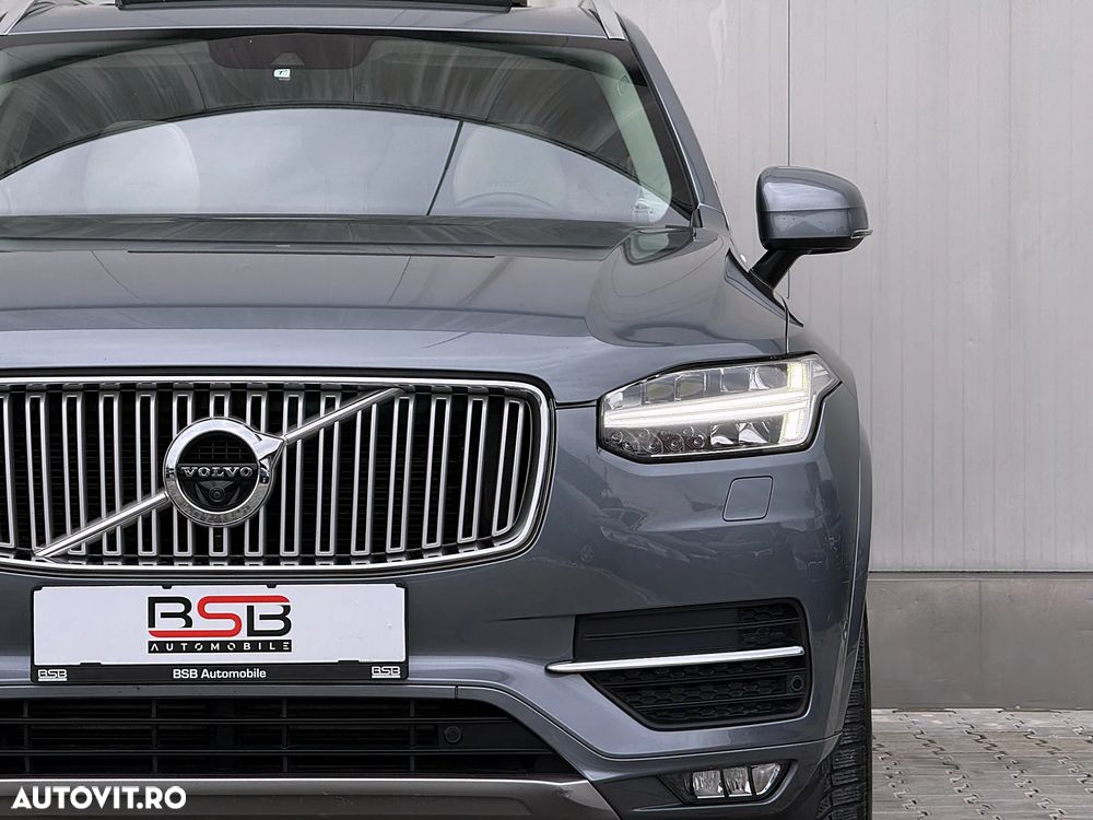 Volvo XC 90 D5 AWD Geartronic Inscription - 12