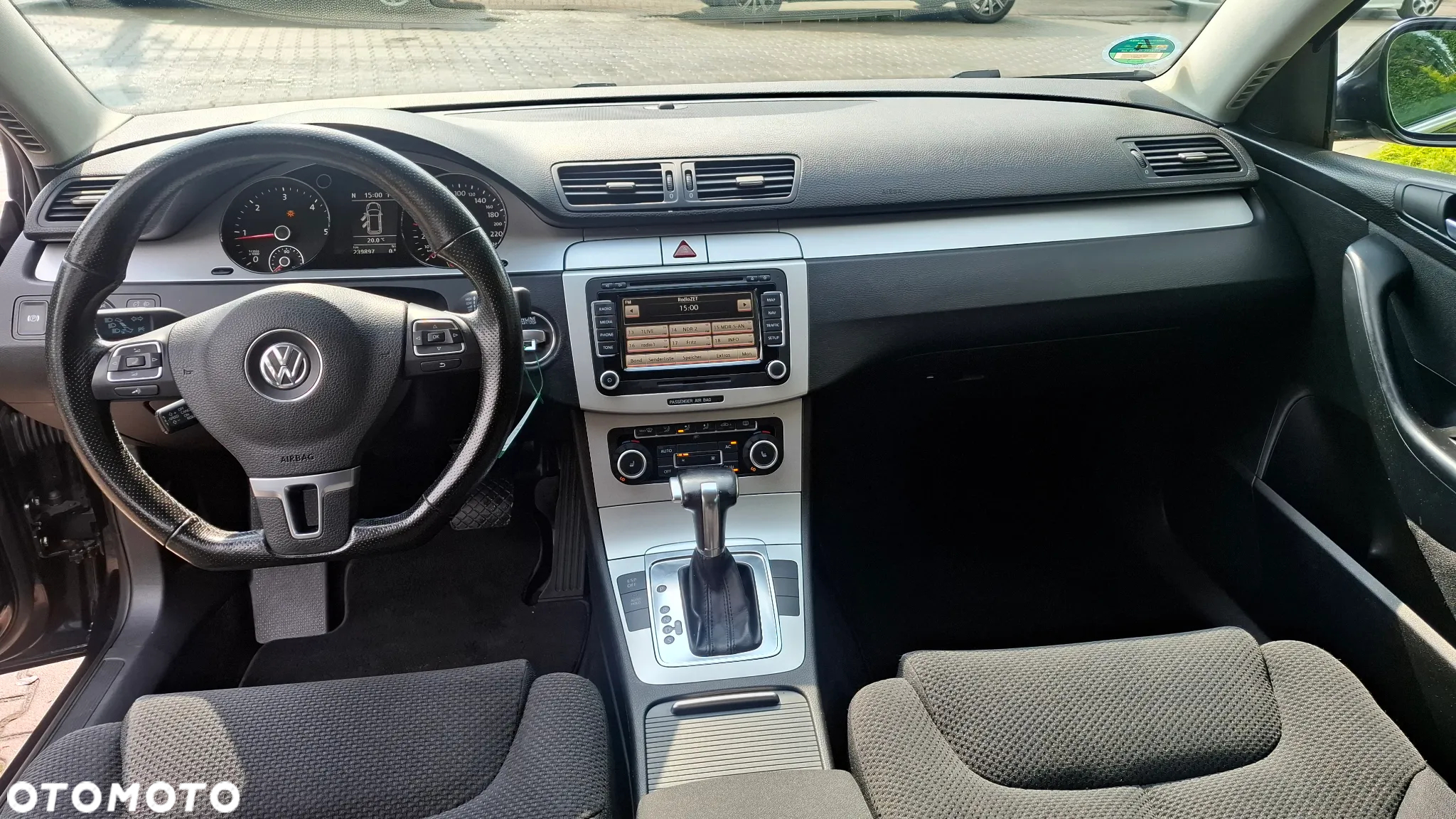 Volkswagen Passat 2.0 TDI DPF Highline DSG - 13