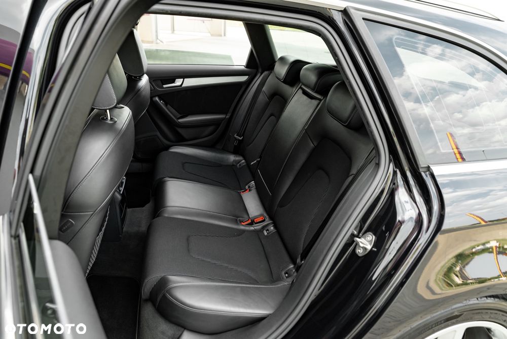 Audi A4 Avant 2.0 TDI DPF quattro S tronic S line Sportpaket - 22