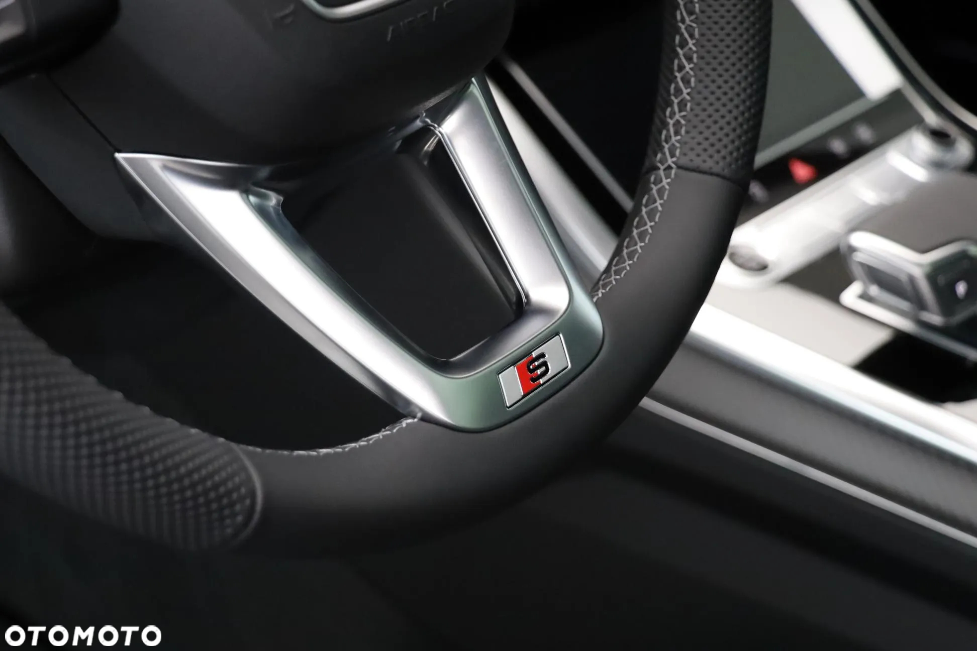 Audi Q8 - 18