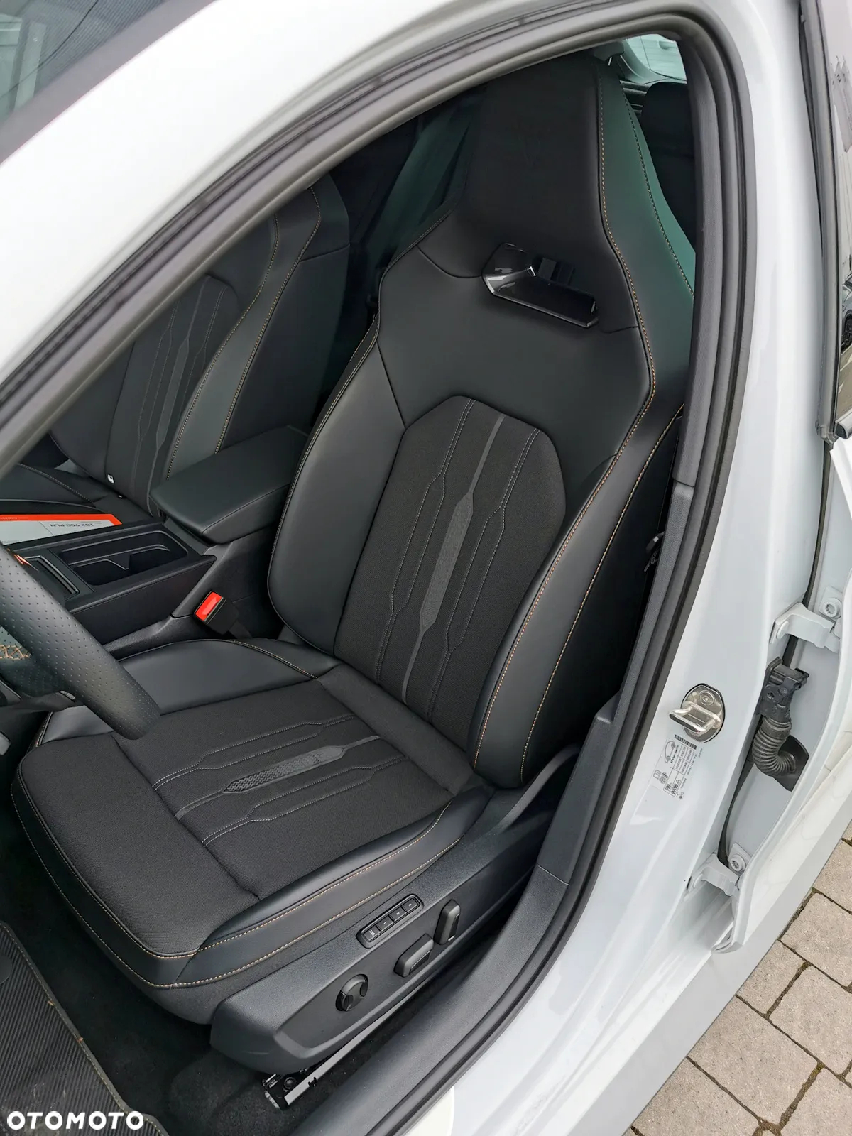 Cupra Leon 2.0 TSI VZ DSG - 8