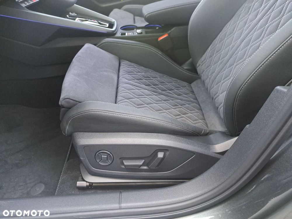 Audi S3 Sportback TFSI Quattro S tronic - 13