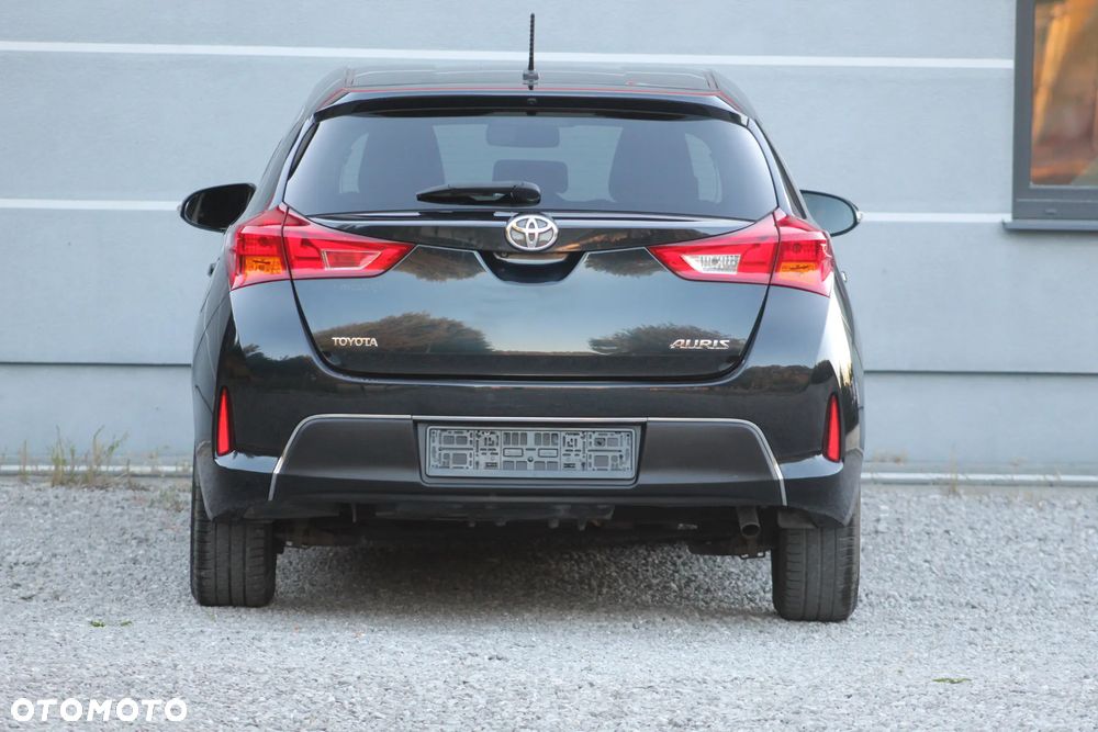Toyota Auris 1.4 D-4D Life - 12