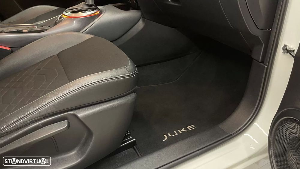 Nissan Juke 1.0 DIG-T N-Design C.Two Tone B.DCT - 26