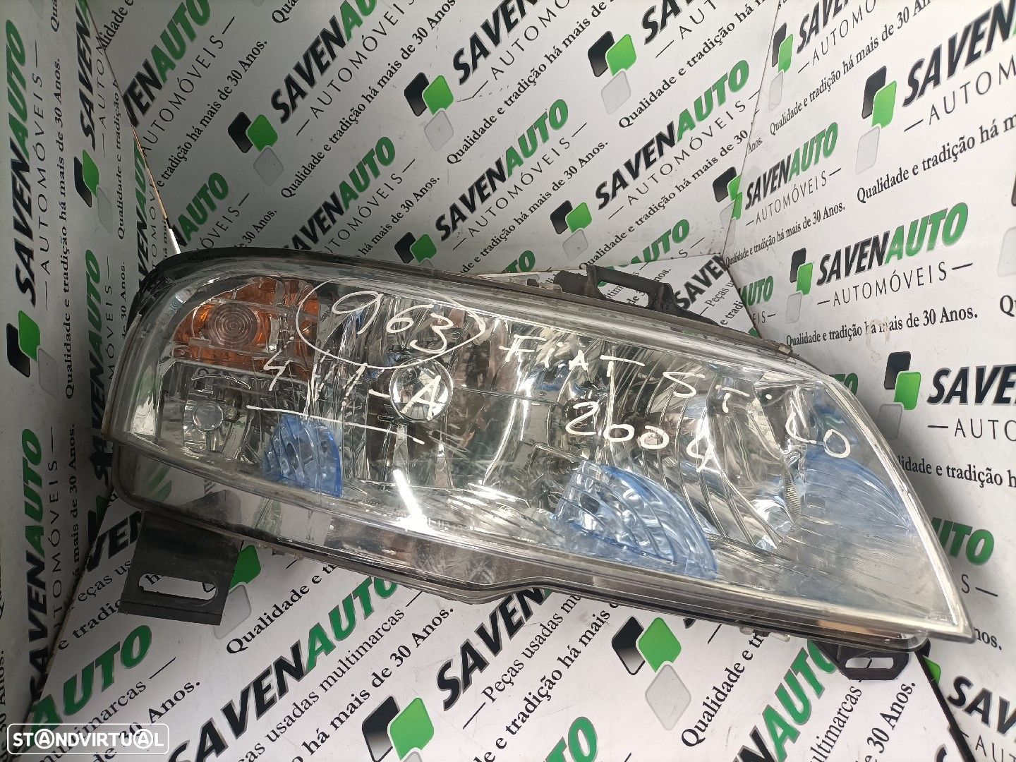 Farol Dto Fiat Stilo (192_) - 1