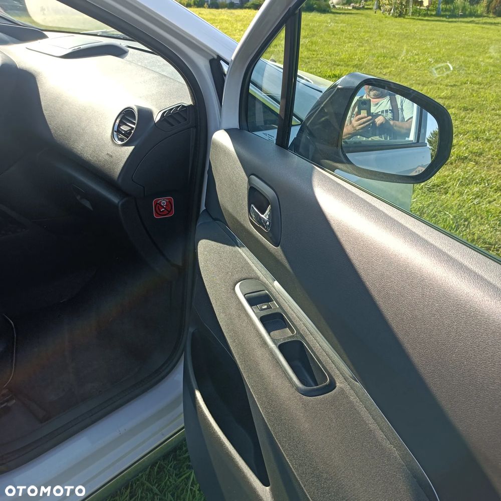 Peugeot 3008 2.0 HDi HYbrid4 - 8