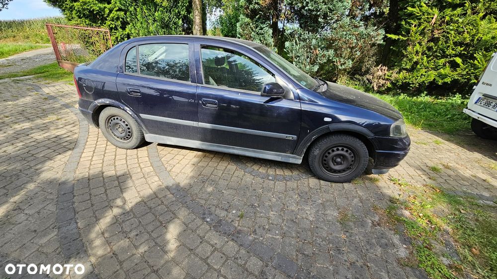 Opel Astra 1.7 CDTI NJoy - 3