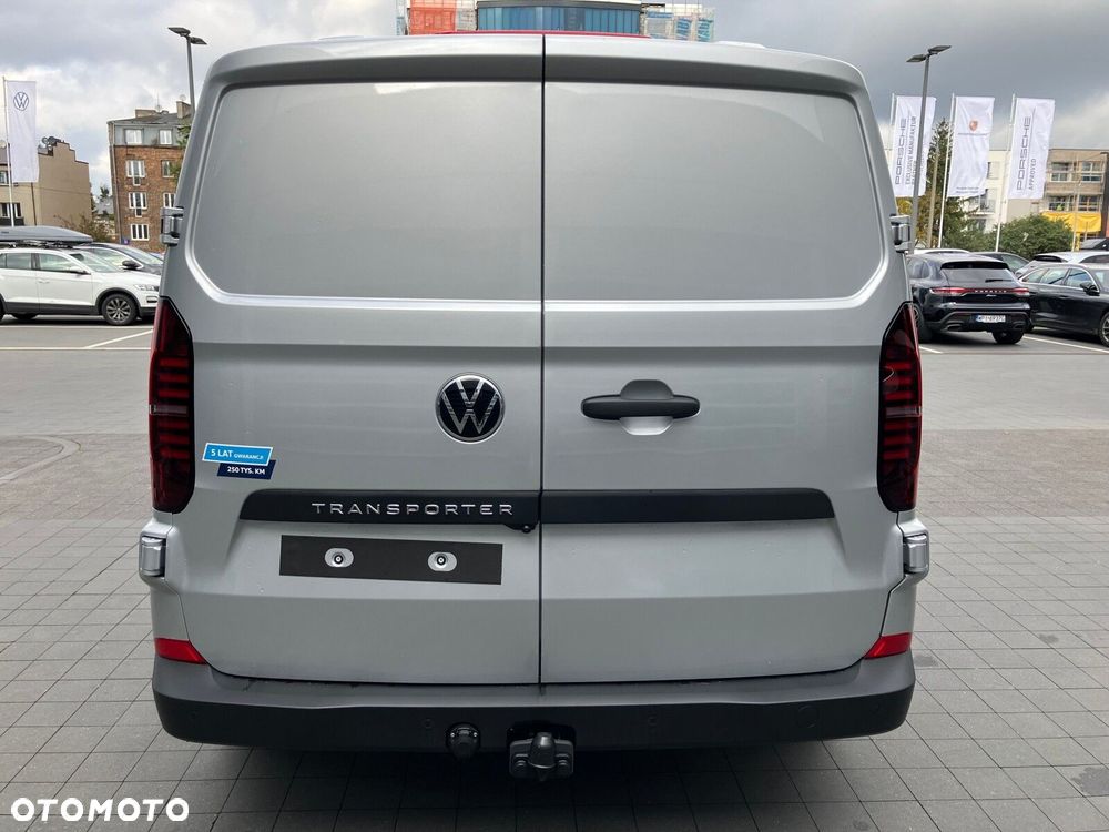 Volkswagen Transporter Transporter Furgon silnik: 2,0 l TDI 150 KM / skrzynia biegów: 6-biegowa manualna rozstaw osi: 3500 mm - 9